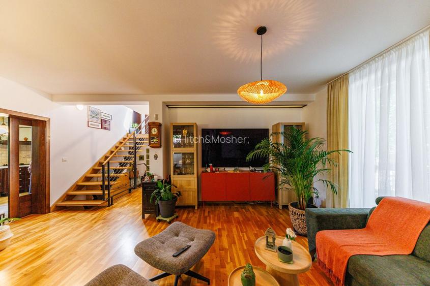 Locuiește lângă pădure, dar cu toate facilitățile la îndemână - 6