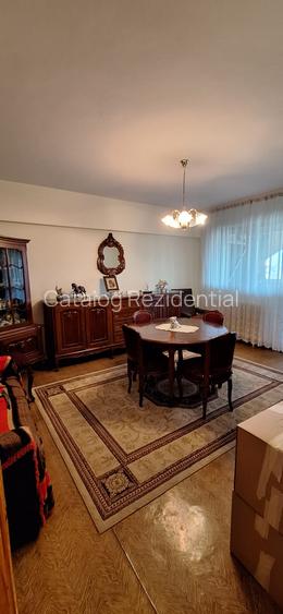 Apartament cu 4 camere de vanzare Pantelimon - Delfinului - 2
