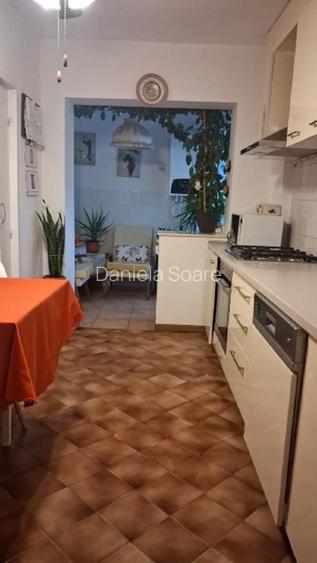 Apartamente cu 4 camere de vânzare - 10