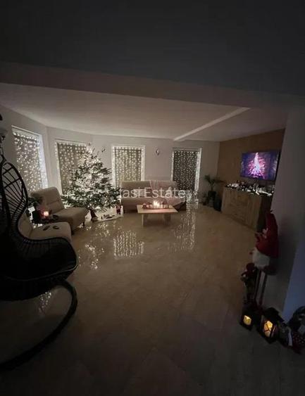 Barnova intersectia cu Pietrarie VILA D+P+M SU=212mp TEREN 1670mp amenajat super - 11