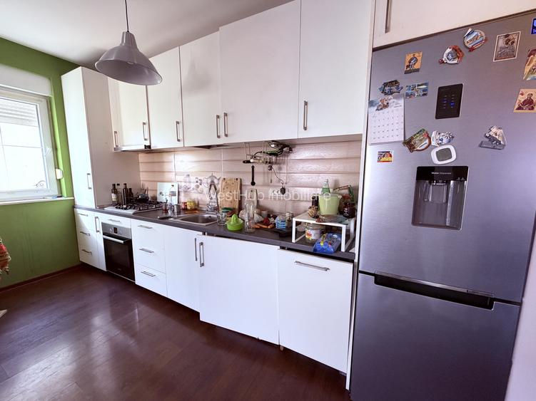 Apartament 3 camere , 58 mp utili , etaj 1/2 - Zona Blașcovici - 6