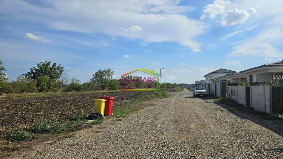 Vand teren cu suprafata de 1000 mp in zona Tunari - strada Zborului - 2