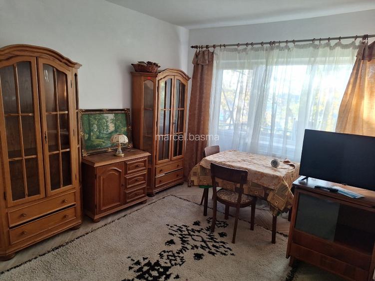 VAND APART.3 CAMERE,SEMIDECOMANDAT,CT - 2