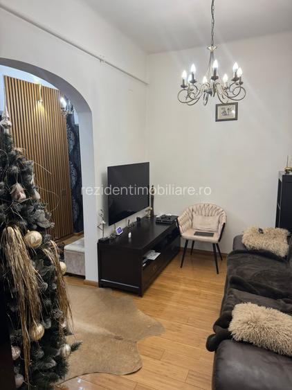 Vanzare Apartament 3 Camere deosebit –  Unirii Zepter adiacent - 2