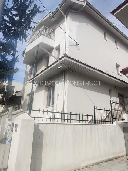 Închir Vila Floreasca 9 camere - 2