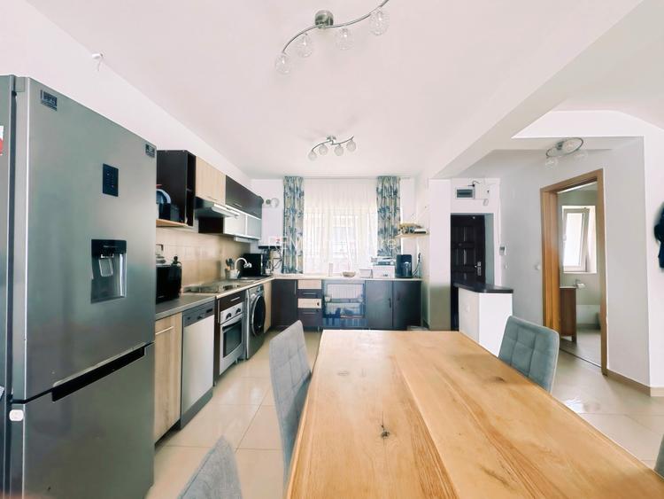 Casa in sistem cuplat, finisata modern, Buna Ziua - 3