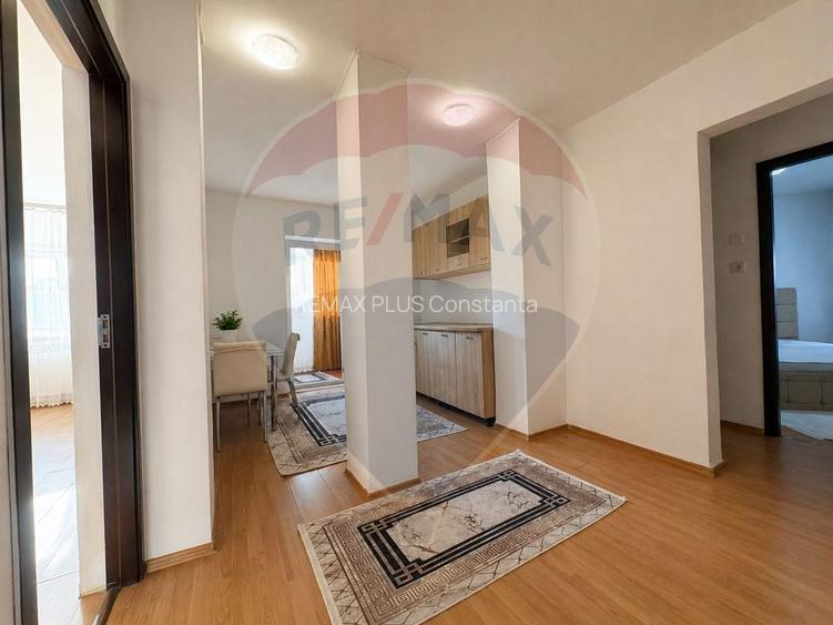 Apartament de vânzare 2 camere central cu vedere la mare - 4