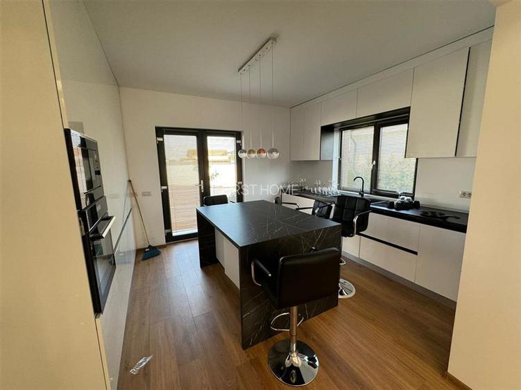 Vila cu piscina P + M in cartier Dr Carnabel - 19