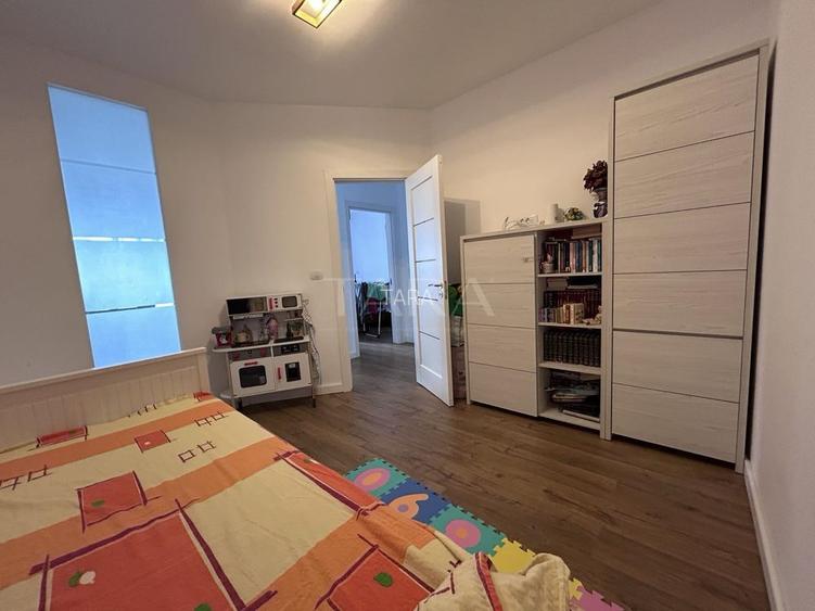 Apartament 2 camere + living cu bucătărie, zona Metro - 4