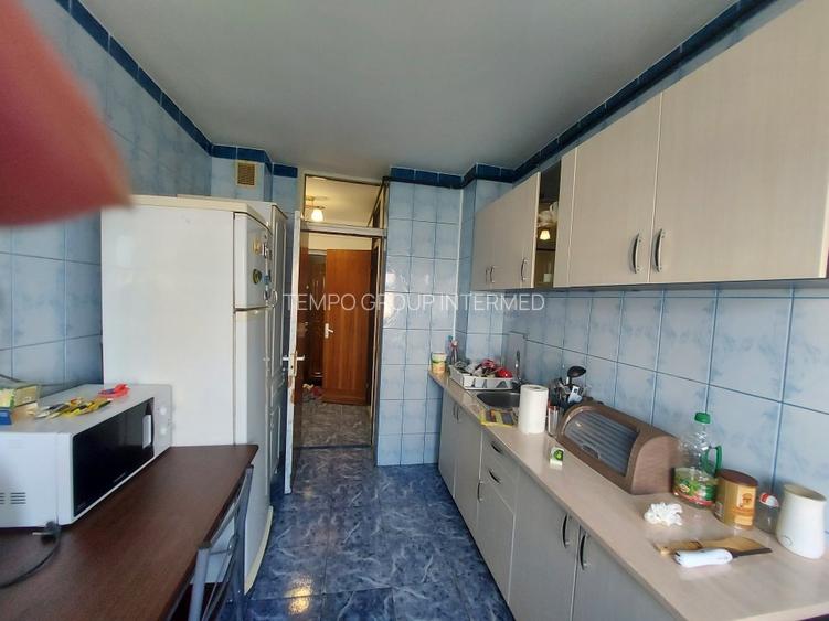 Drumul Taberei- Titel Petrescu 3 camere  pentru locuit!! - 16