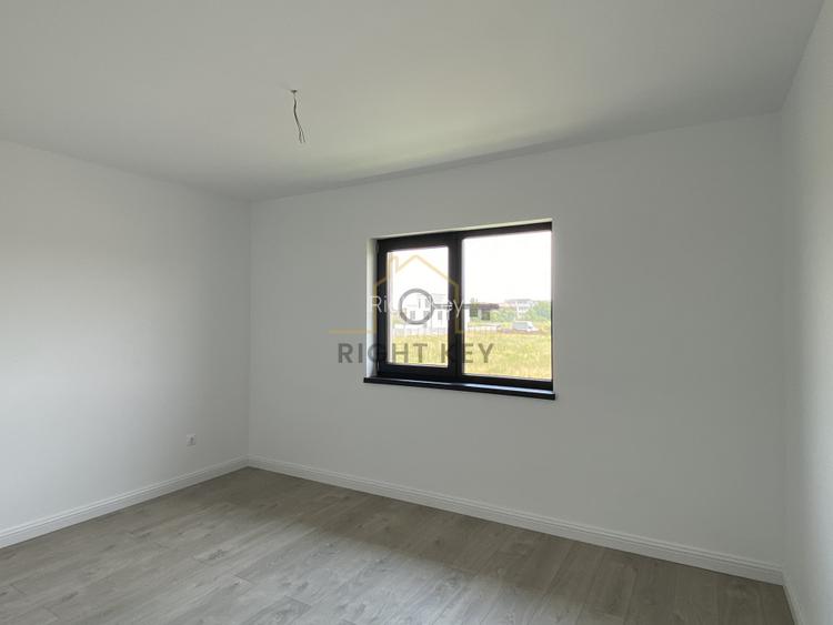 Mutare rapida!  Casa 110mp P+1+pod, 4 camere, 330mp teren!Comision 0% - 12