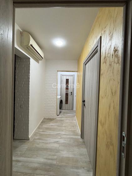 3 cam - 70mp - Valea Ialomitei - renovat - mobilat - et 6/10 - 0 comision - 15