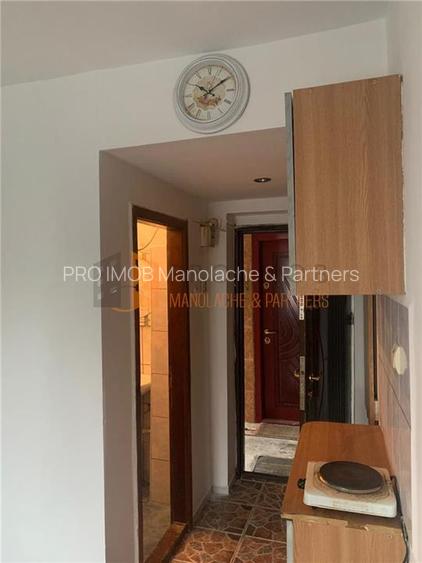 Garsoniera cf 3 decomandata zona Micro 14 - 5