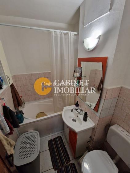 3 Camere Decomandat- Etaj intermediar+ Loc de parcare- Zona Alexandru cel Bun - 5