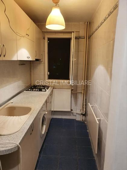 De vanzare Apartament 2 camere Drumul Taberei - 3