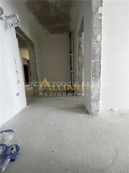 Garsoniera decomandata, 36 mp – 15 min metrou Aparatorii Patriei. Bloc Nou - 8