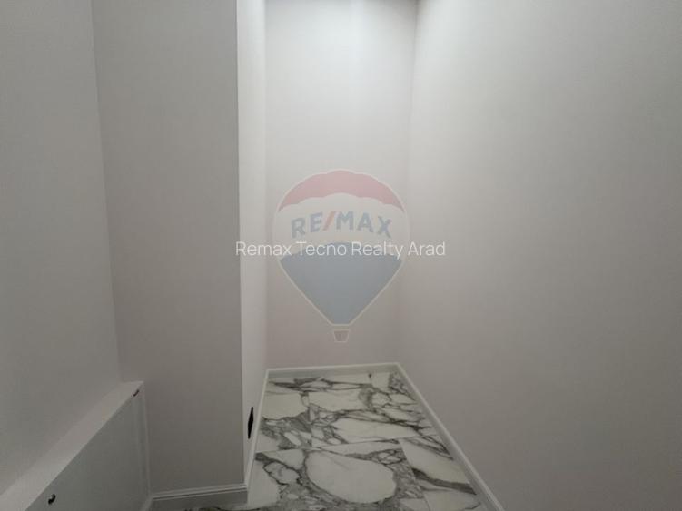 La inchiriere sp Birouri Premium 123mp Bulevardul Revolutiei etajul 1 - 8