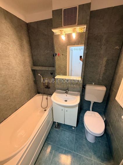 3 camere, Dacia-Circumvalatiunii, vis a vis de Scoala generala nr. 18 - 14