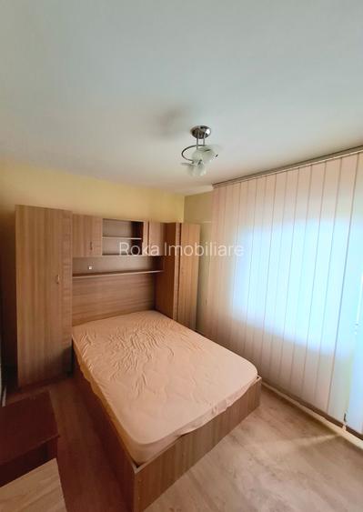 Apartament 4 camere,ultracentral, decomandat, mobilat si utilat,str Decebal - 11