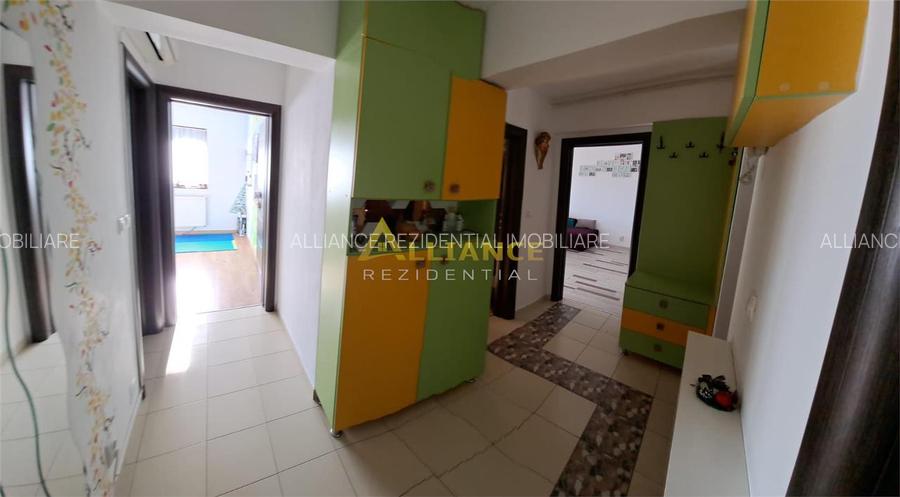 Apartament 3 camere de vanzare - Soseaua Oltenitei Sector 4 - 11