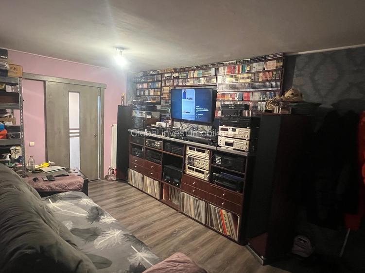 Navodari- 2 camere etaj parter, gradina 14mp, parcare -69.500e - 7