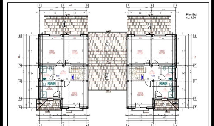 Duplex despartit prin garaj - canalizare - bucatarie inchisa - 4