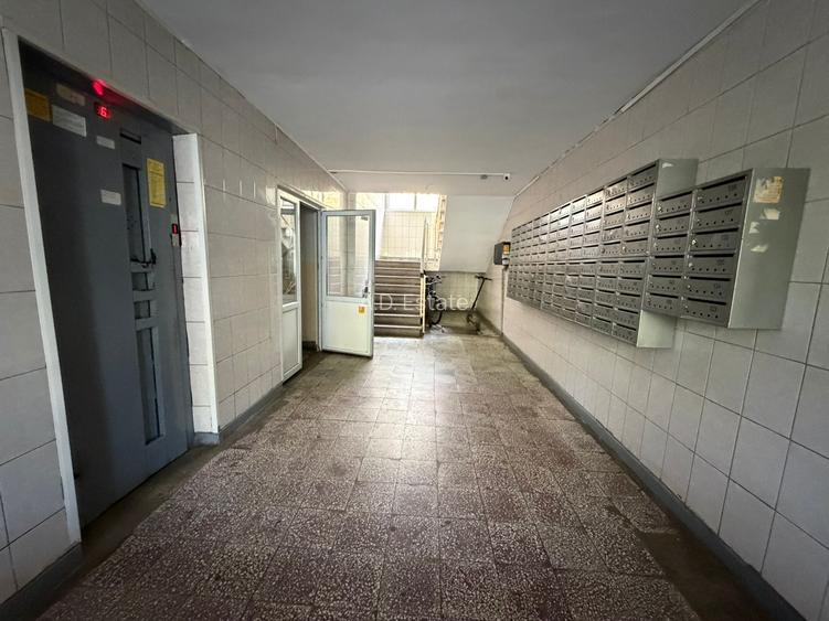 Garsoniera Titan 31 Mp Bloc 1978 Reabilitat Instalatii Schimbate 6 Min Metrou - 11