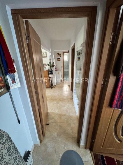 Apartament 4 camere decomandat CET - 13