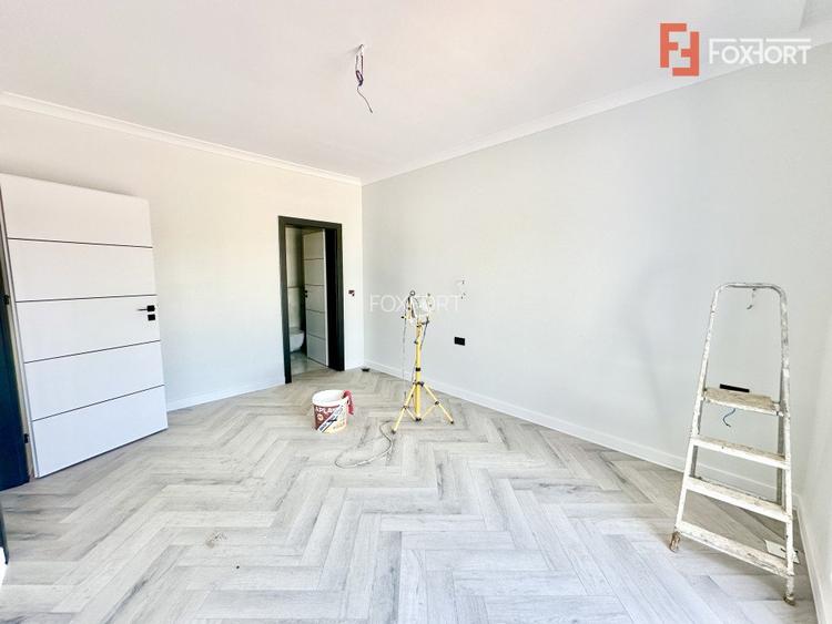 Duplex cu 4 camere - Toate utilitatile + Asfalt - Mosnita Noua - 12