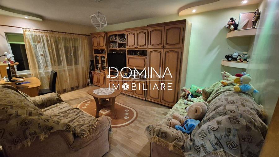 Vanzare apartament 2 camere, str. 1 Decembrie 1918 - zona liceului Pedagogic - 2