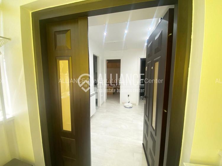 Valu lui Traian (COD 07) Casă  3 camere cu teren  de 930 mp - 6