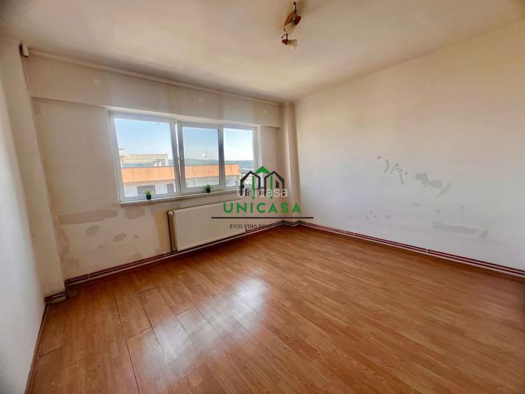 Apartament cu 3 camere  de vânzare – Calea lui Traian - Zona Nord - 4