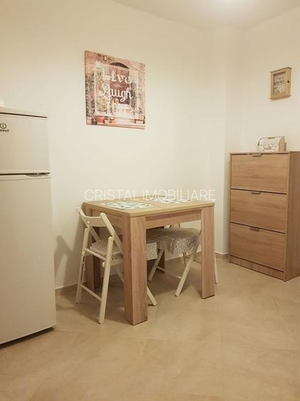 Garsonieră 42 mp, etaj mic, bloc reabilitat, Vitan Mall - 3