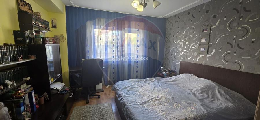 Apartament cu 3 camere de vanzare in Micro 6 – locatie excelenta - 8
