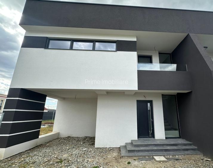 Casa Duplex 107 mp, 4 camere| teren 370  mp| zona Sebeș - 12