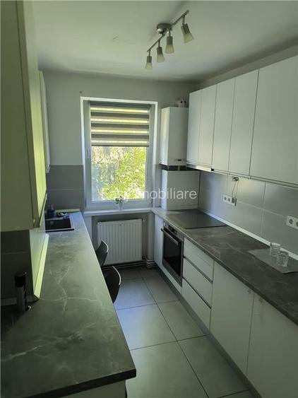 Apartament 2 Camere Renovat Recent Tudor Zona Foarte Linistita - 9