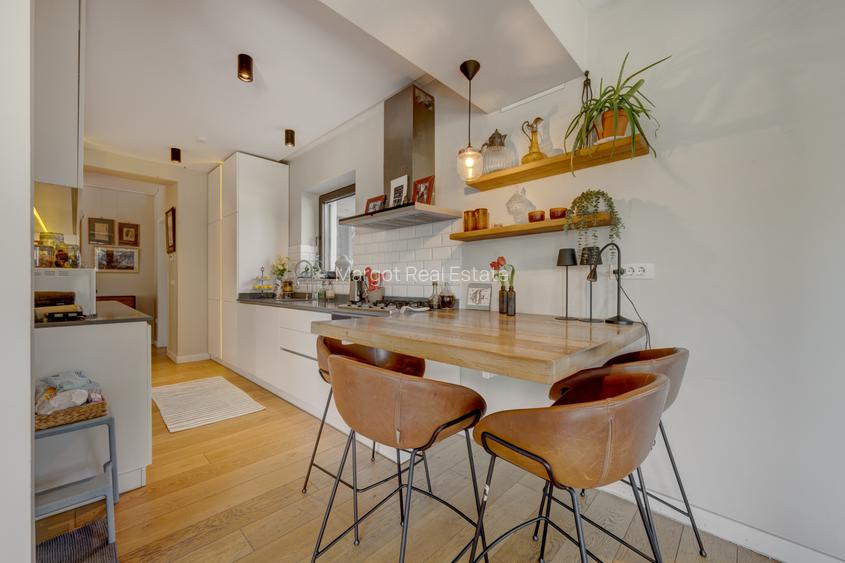 Vila eleganta cu 7 camere, cu curte generoasa, in apropierea Scolii Americane - 7