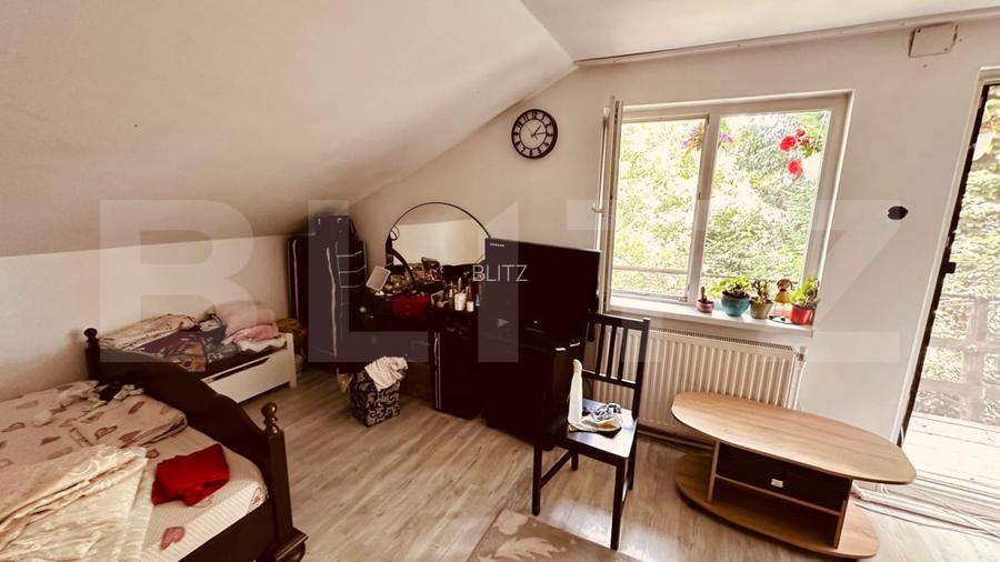 Casa mare 8 camere si 700 mp teren in Miroslava langa Family Market - 5