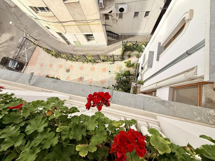 Piata Unirii Fantani Vila  500 mp utili curte 204 mp - 17