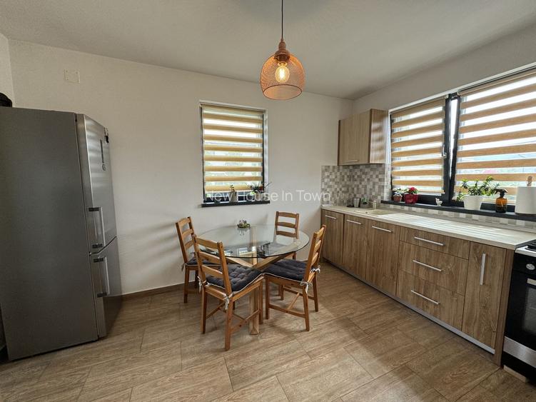 Vilă modernă de vânzare în Cristian | Construcție 2019 | Teren 500 mp - 8