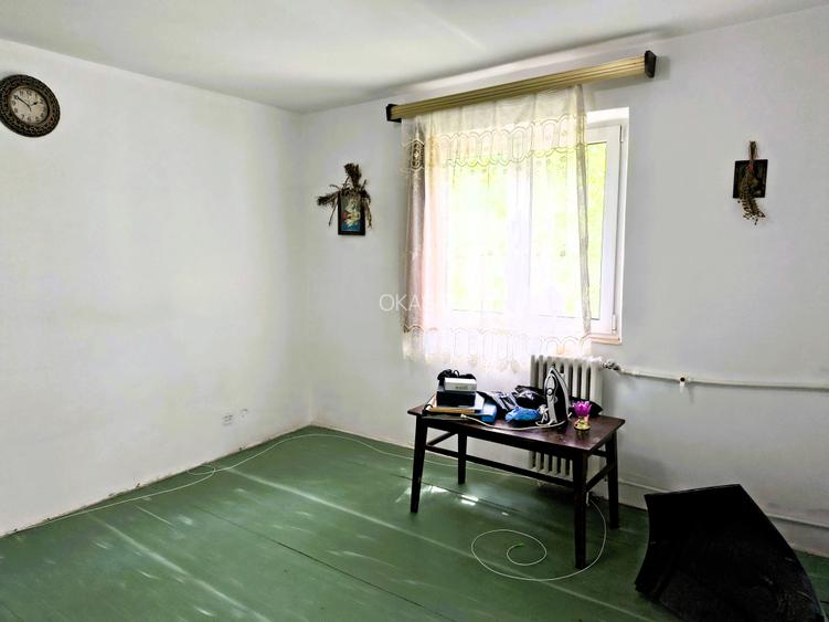 Vanzare Apartament 2 camere, Resita, etajul 1, liniște și acces facil - 8