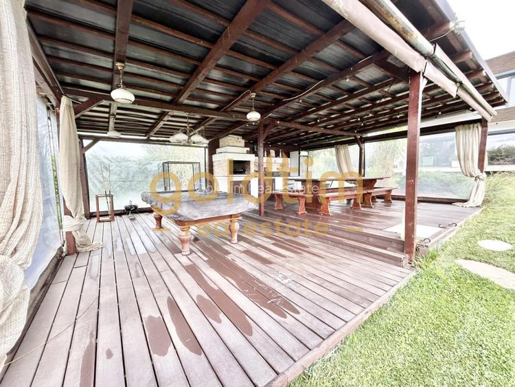 VILA SUPERBA/MOBILATA/UTILATA/PISCINA/CURTE 3000 MP/IESIRE LA LAC - 36