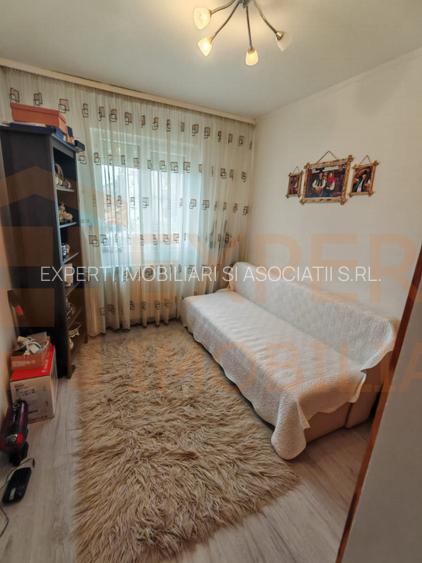 Apartament 3 camere, situat in zona Groapa - Inel II - 14