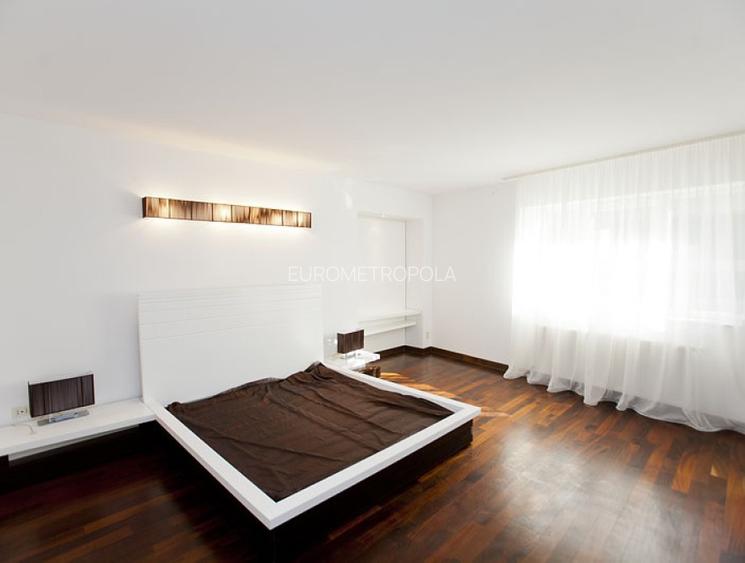 Apartament 5 camere Dacia - 7