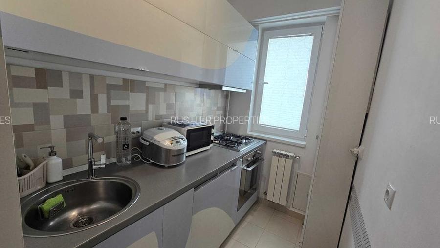 Garsoniera deosebita, langa Prosper - 4