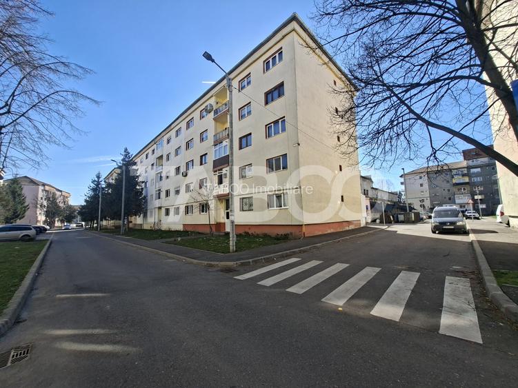 Apartament decomandat 50 mpu etaj 1 balcon pivnita Strand - 6
