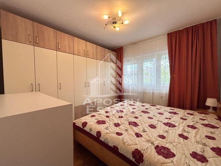 Apartament cu 3 camere, decomandat, zona Aradului - 2