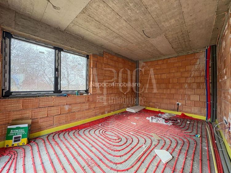 Casa 4 camere de vanzare in Salicea - 2