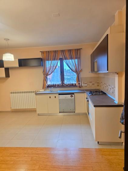 Polona, b dul Dacia - 31