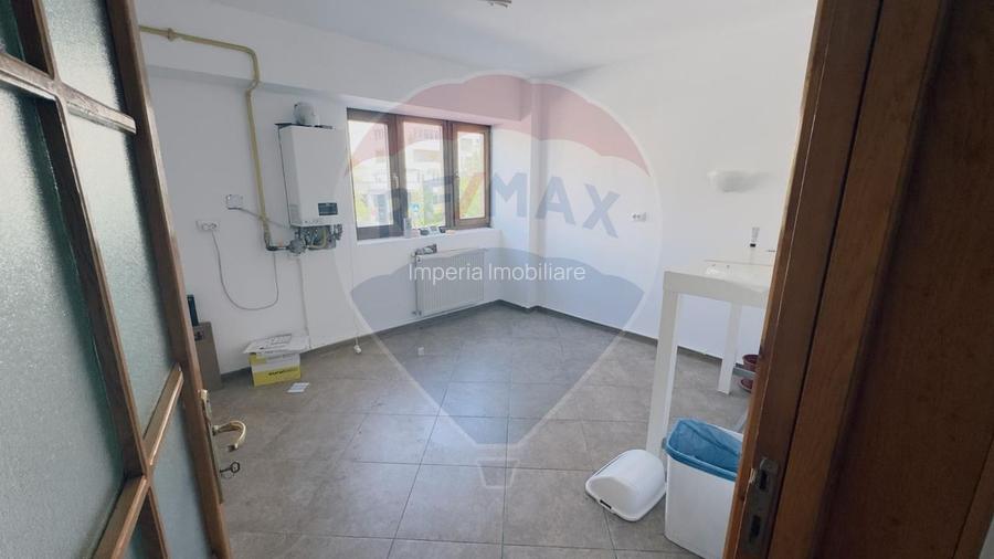 2 camere, central, A.I Cuza ideal pentru firmă, liber - 6